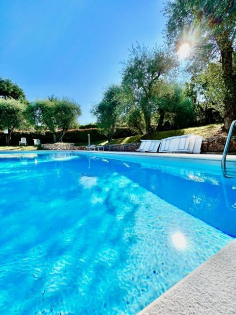 Apartamento Residenza Riviera Degli Olivi Torri Del Benaco Exterior foto