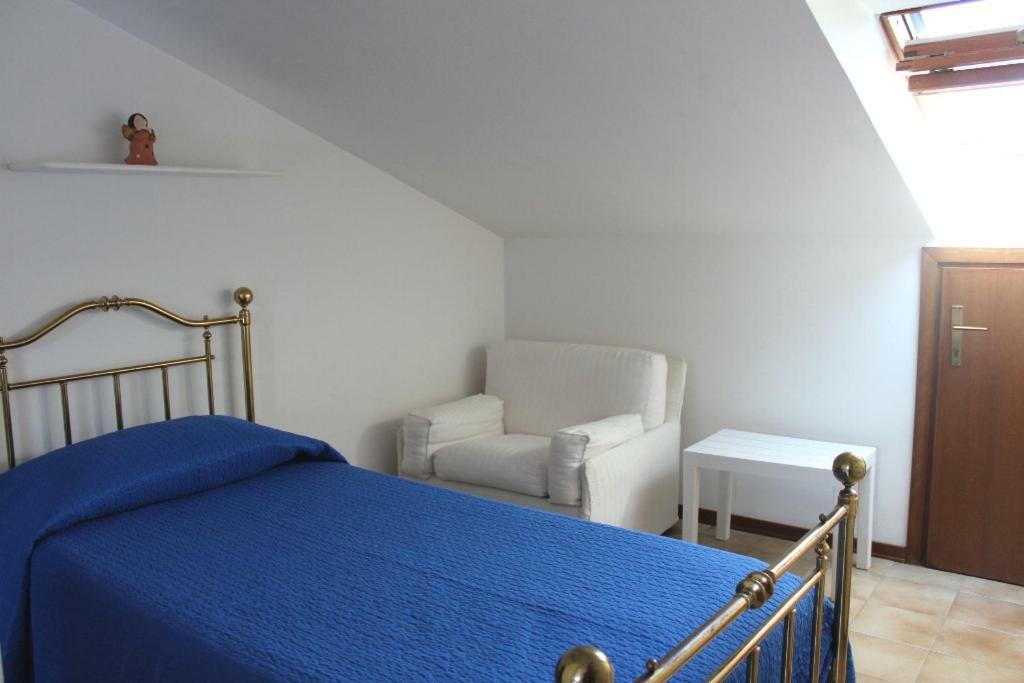 Apartamento Residenza Riviera Degli Olivi Torri Del Benaco Exterior foto
