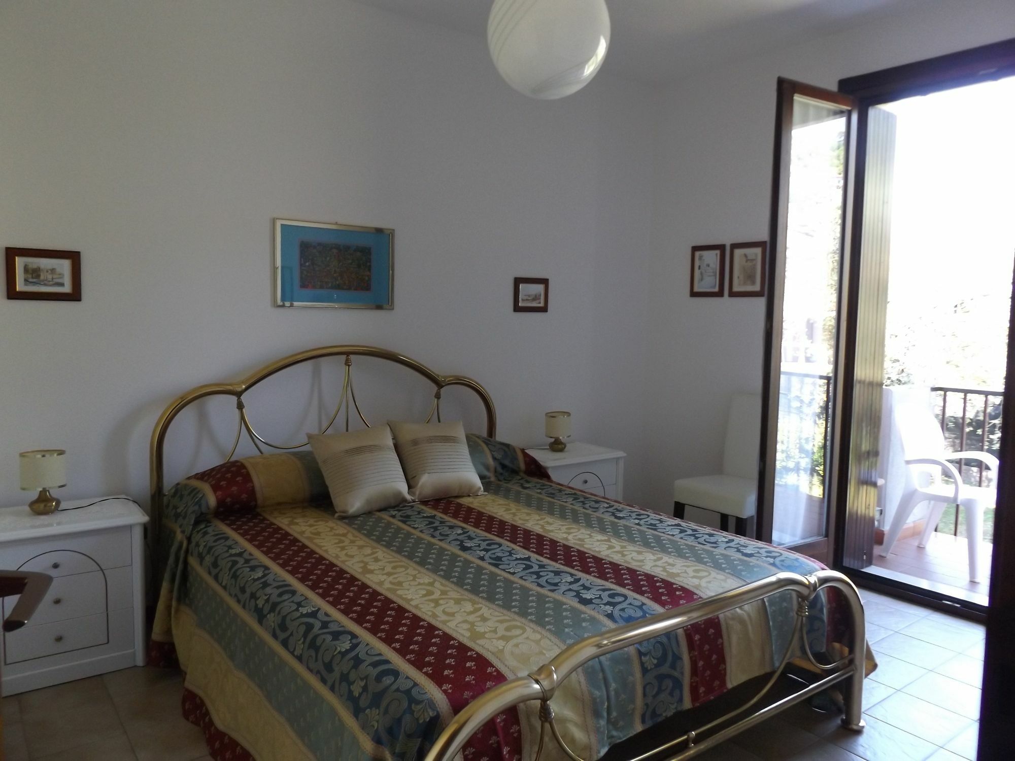 Apartamento Residenza Riviera Degli Olivi Torri Del Benaco Exterior foto